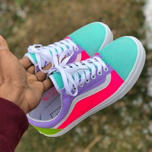 CUSTOM VANS BY ME!!